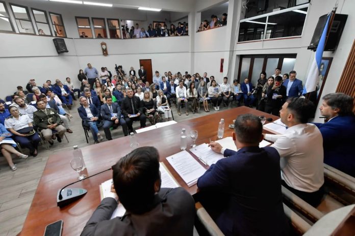 Durand anunció obras históricas y la creación de una Escuela de Minería