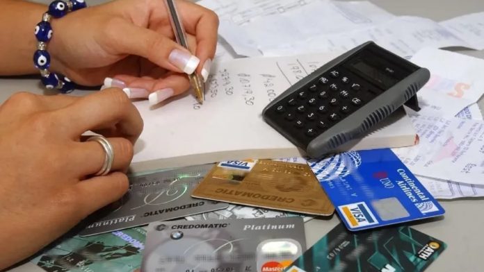 Ya son 7 millones los argentinos que están ahogados en deudas y sin crédito