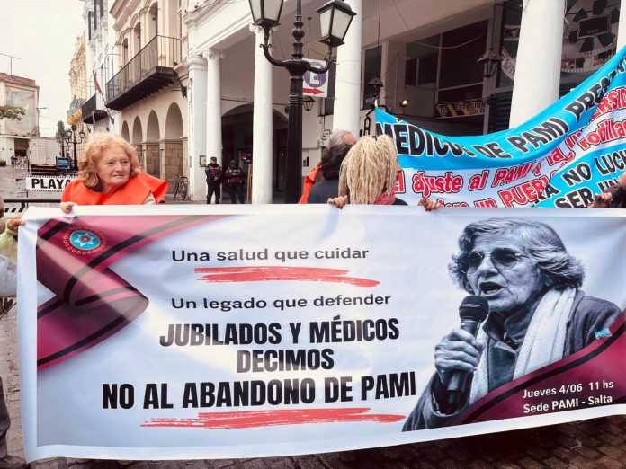Paran otras 72 horas, médicos de cabecera y odontólogos del PAMI