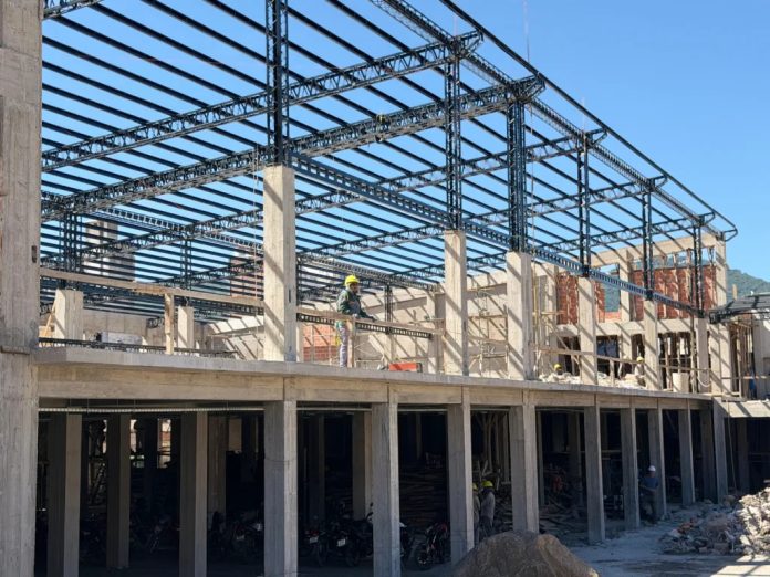 La renovación del mercado San Miguel tiene un 55 % de avance