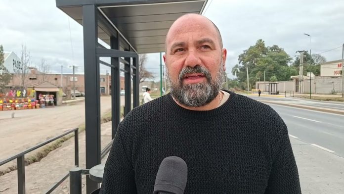 Instalan 17 nuevos paradores de colectivos en la zona Sur de la ciudad